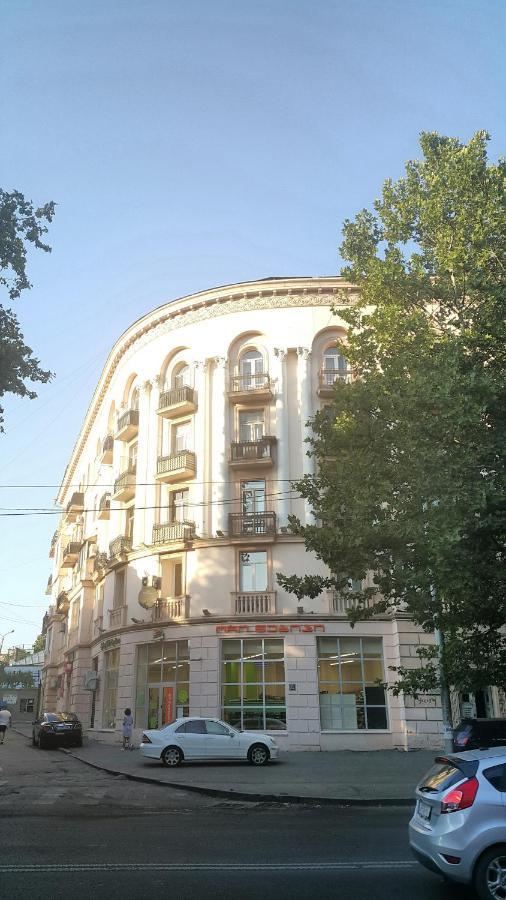 Your Home In Тбилиси Екстериор снимка